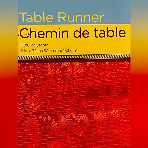 Elegant Home Collection Red Table Runner(Chemin de Table)100% Polyester - Picture 2 of 2
